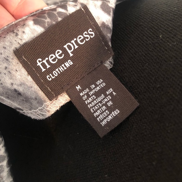 Free Press White & Grey snake print skirt - Picture 7 of 8